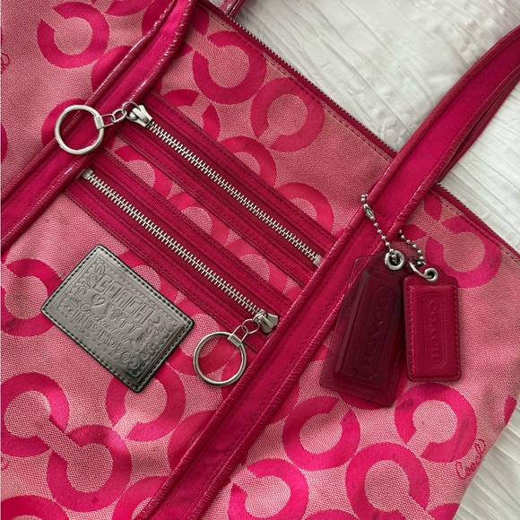 Coach Pink poppy signature canvas tote bag - Picture 4 of 9